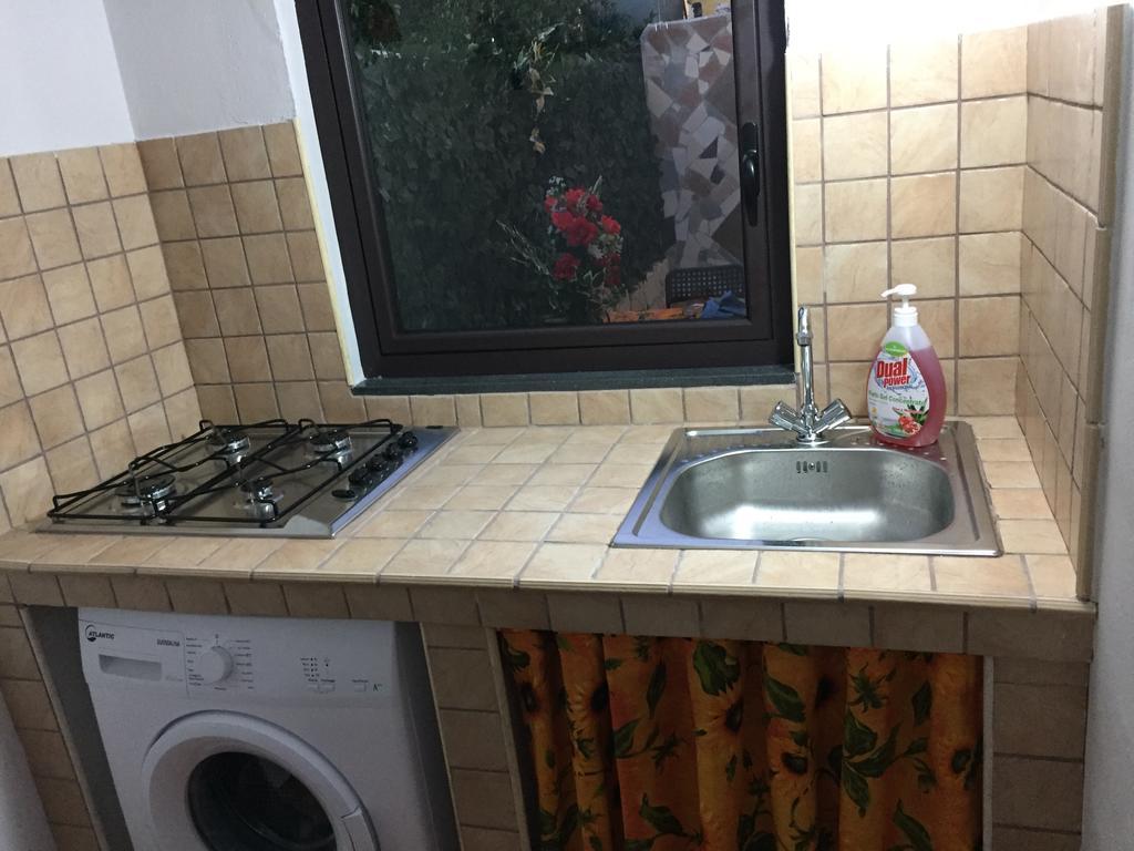 Elvyhouse Beach 卡塔尼亚 外观 照片